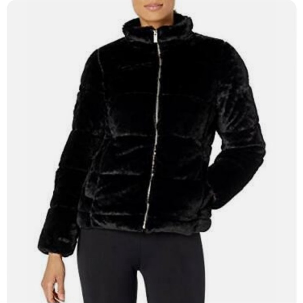 Andrew Marc New York Performance
Faux Fur Puffer Jacket